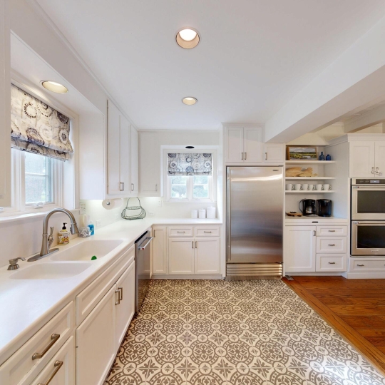 An open concept kitchen with high-end finishes