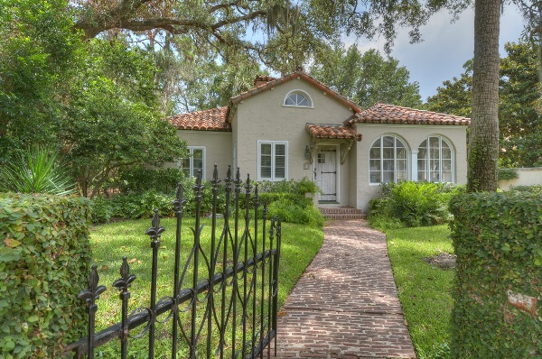 cottage 42 front entrance