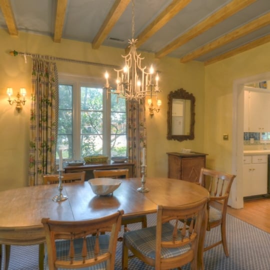 cottage 42 dining room