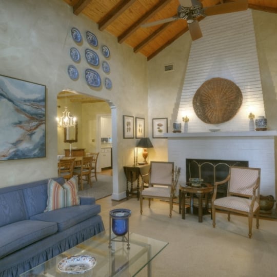 cottage 42 living room