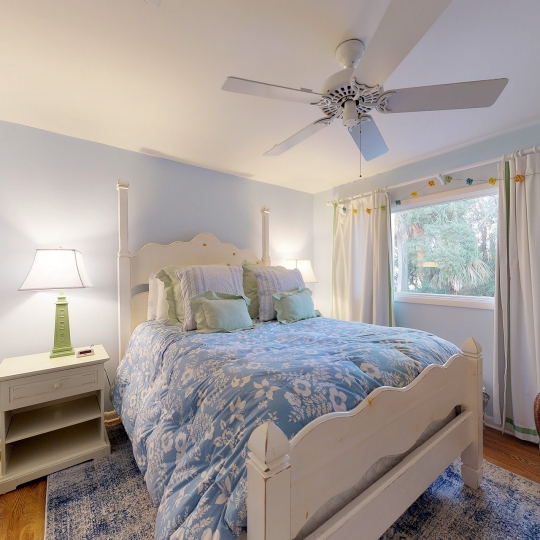 cottage 348 bedroom