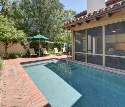 Pool area
