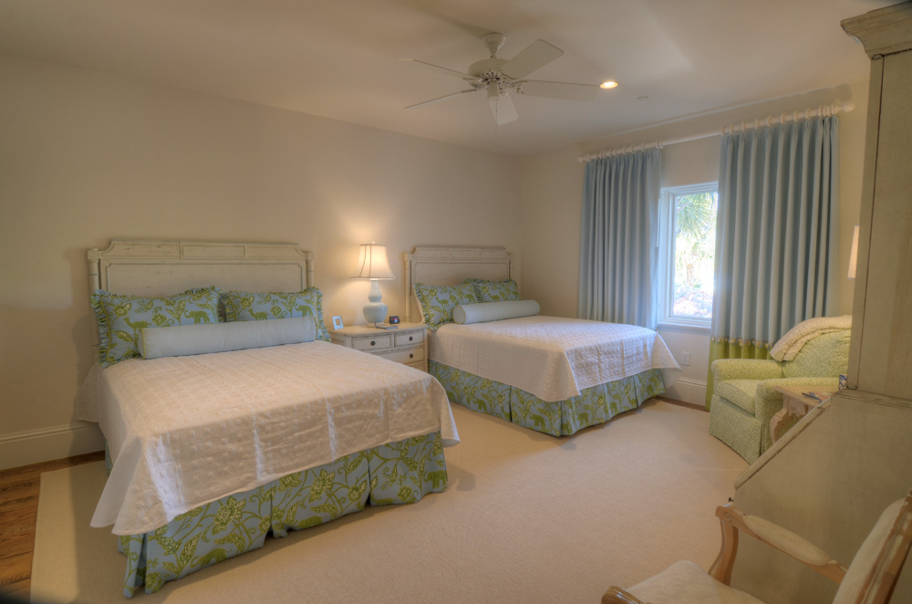 bedroom with two queen beds