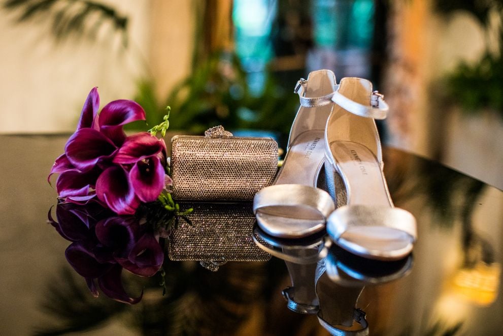 Brides bouquet and shoes