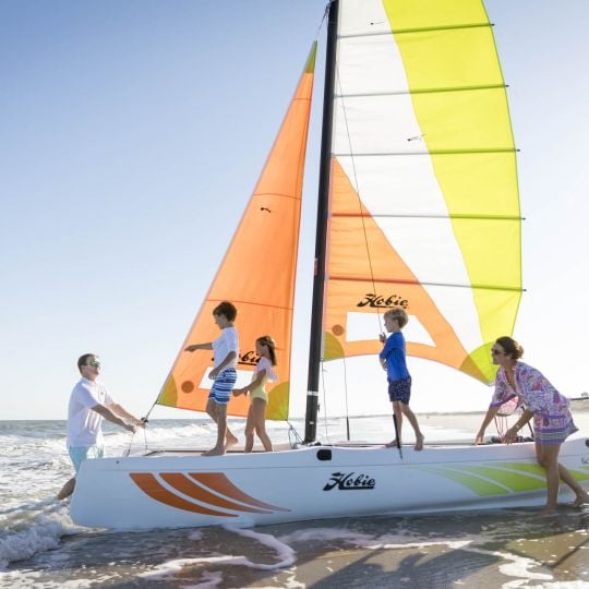 Beach Club - Hobie Cat Sailing