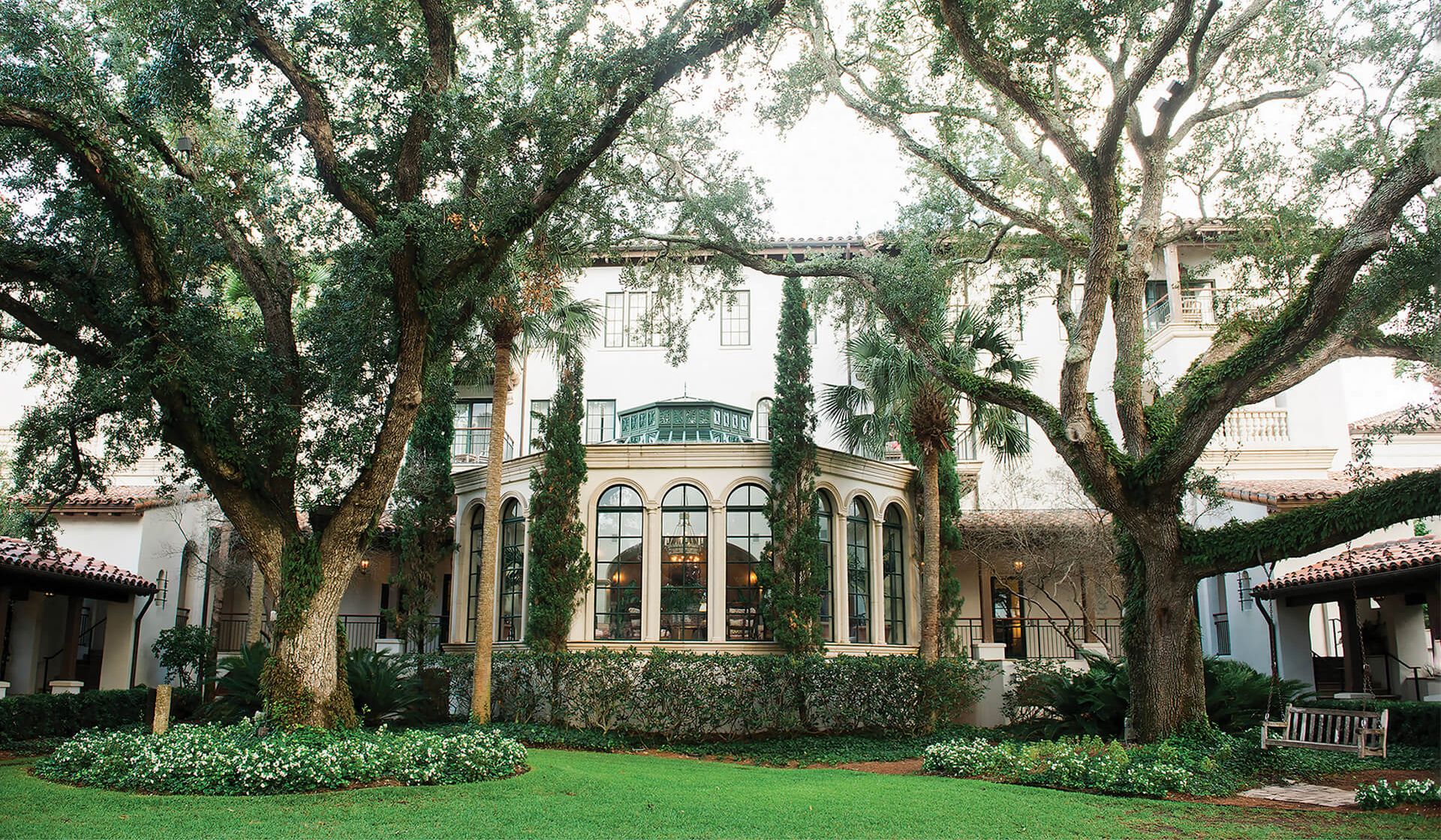 The Cloister Hotel History Walking Tour