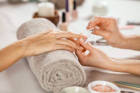 Essential Manicure