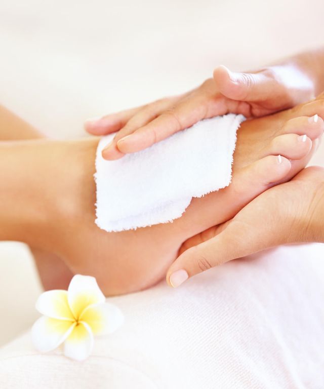 Essential Pedicure