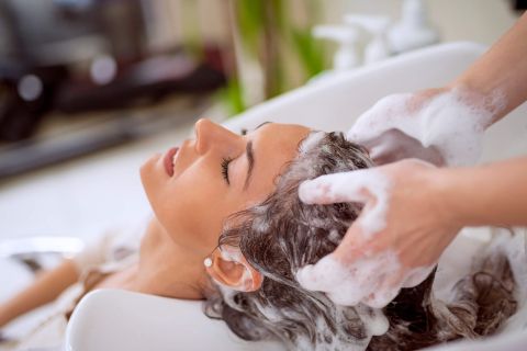 Women's Shampoo and Brush Style