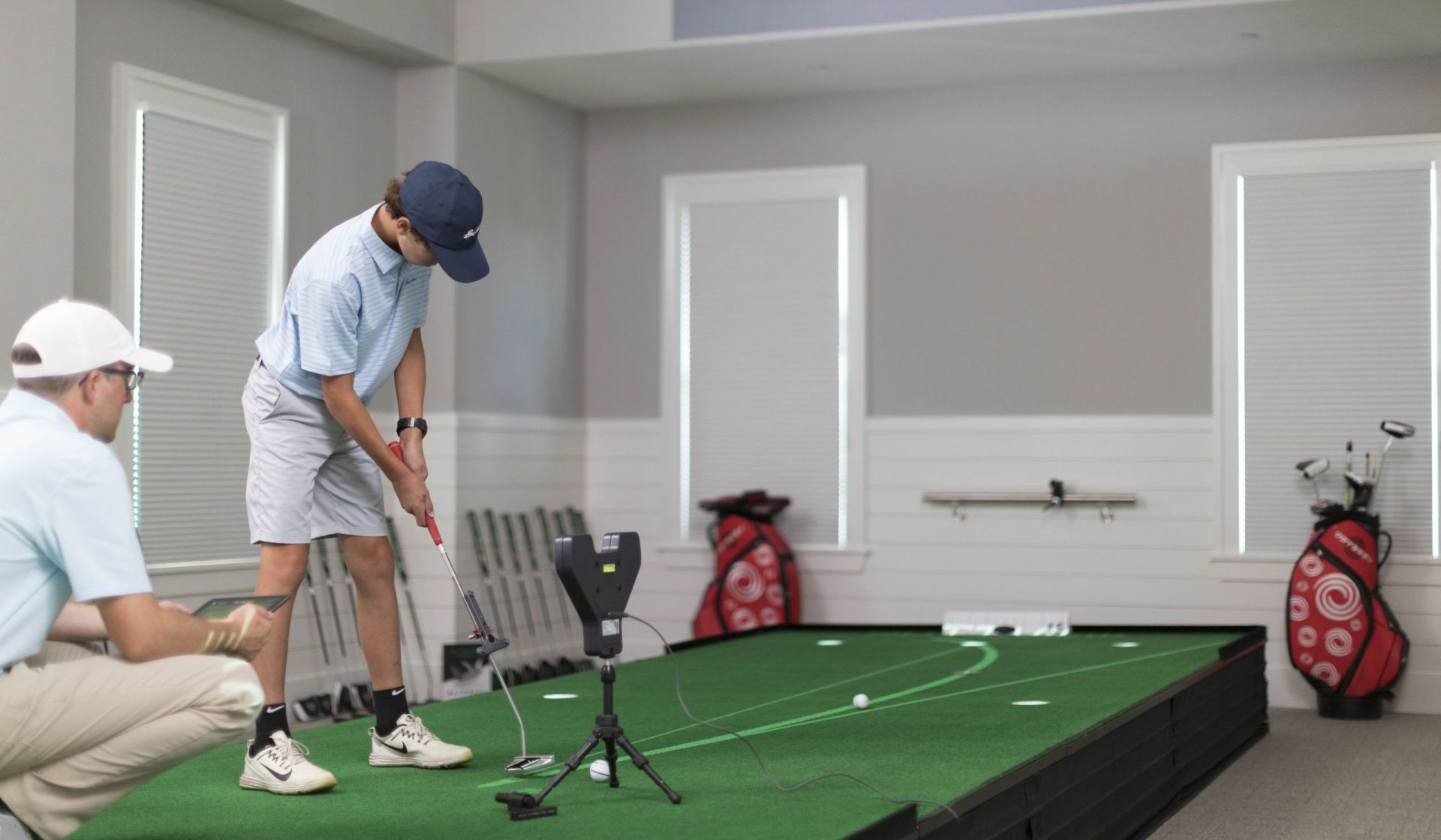 Golf Performance Center - Zen Putting Studio