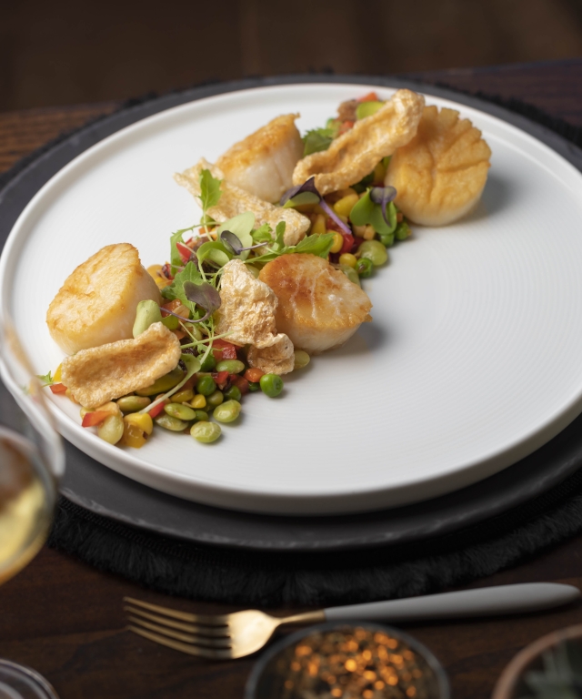 Lodge Oak Room Dining Meal