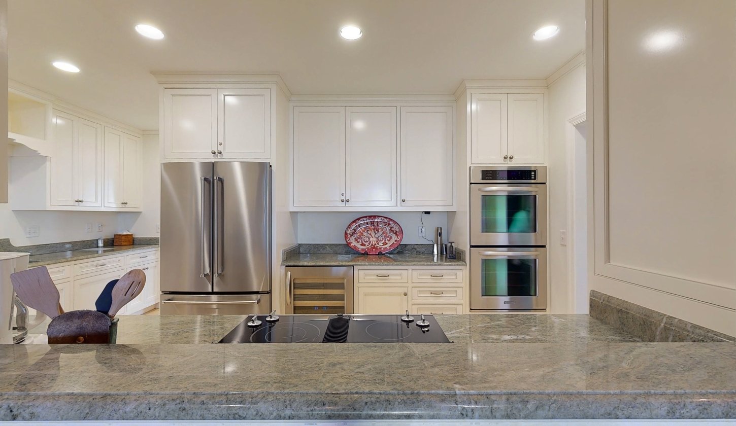 River Club Condo 1201