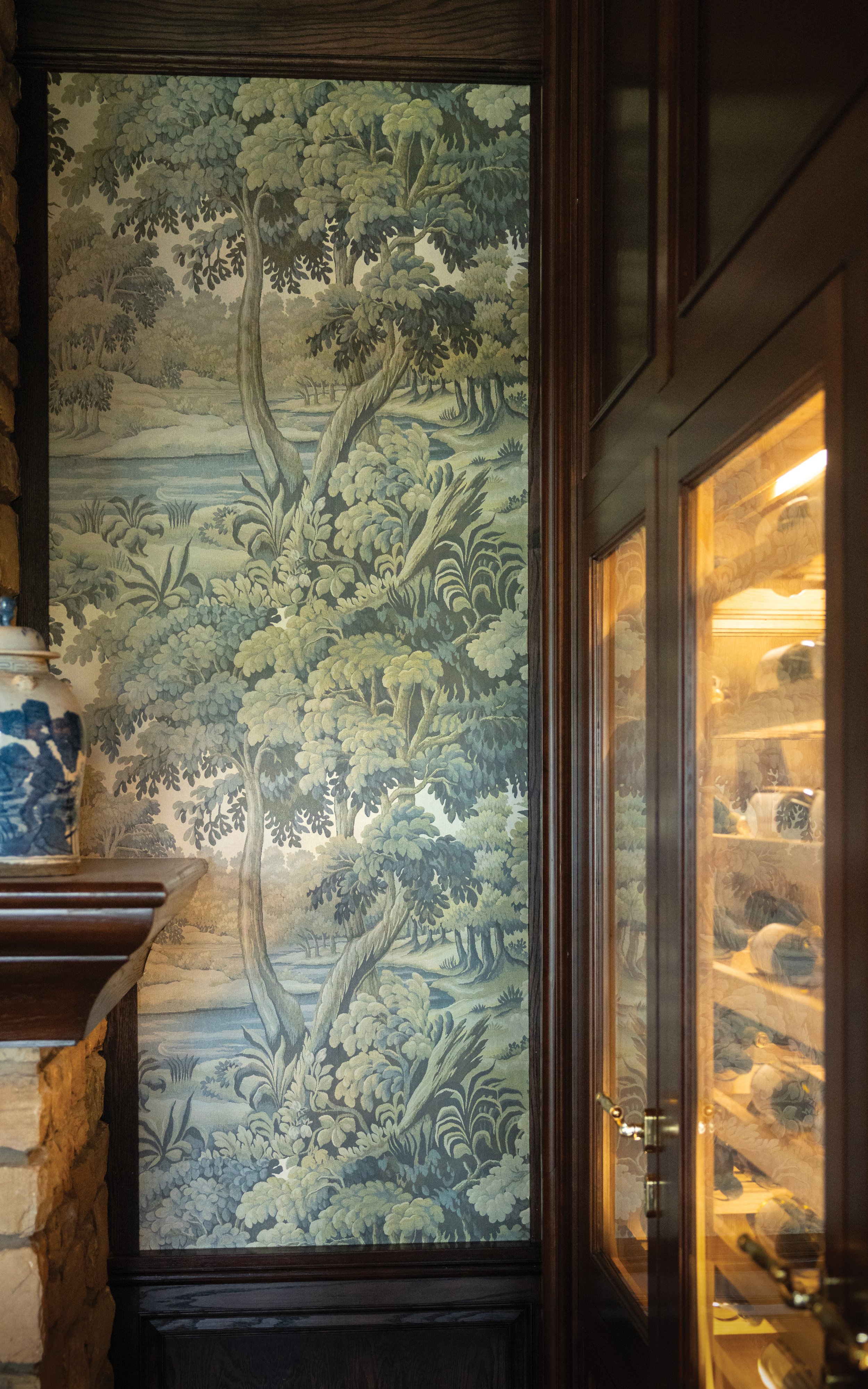 Colt and Alison private dining room wallpaper