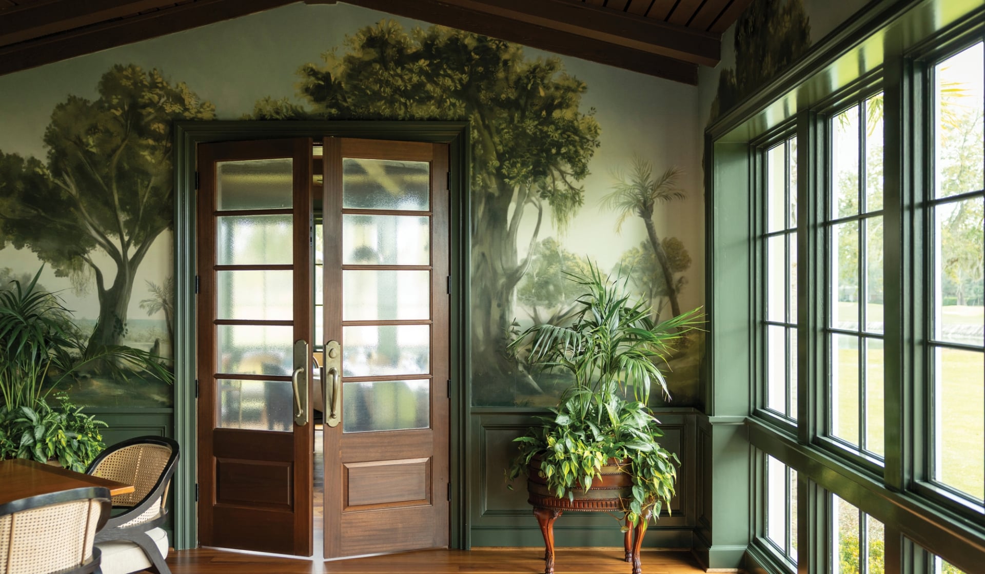Oak Room Veranda mural at The Lodge